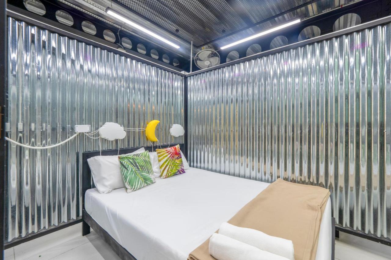 Oyo 1084 Guyasuka Ratchada Hotel Bangkok Luaran gambar