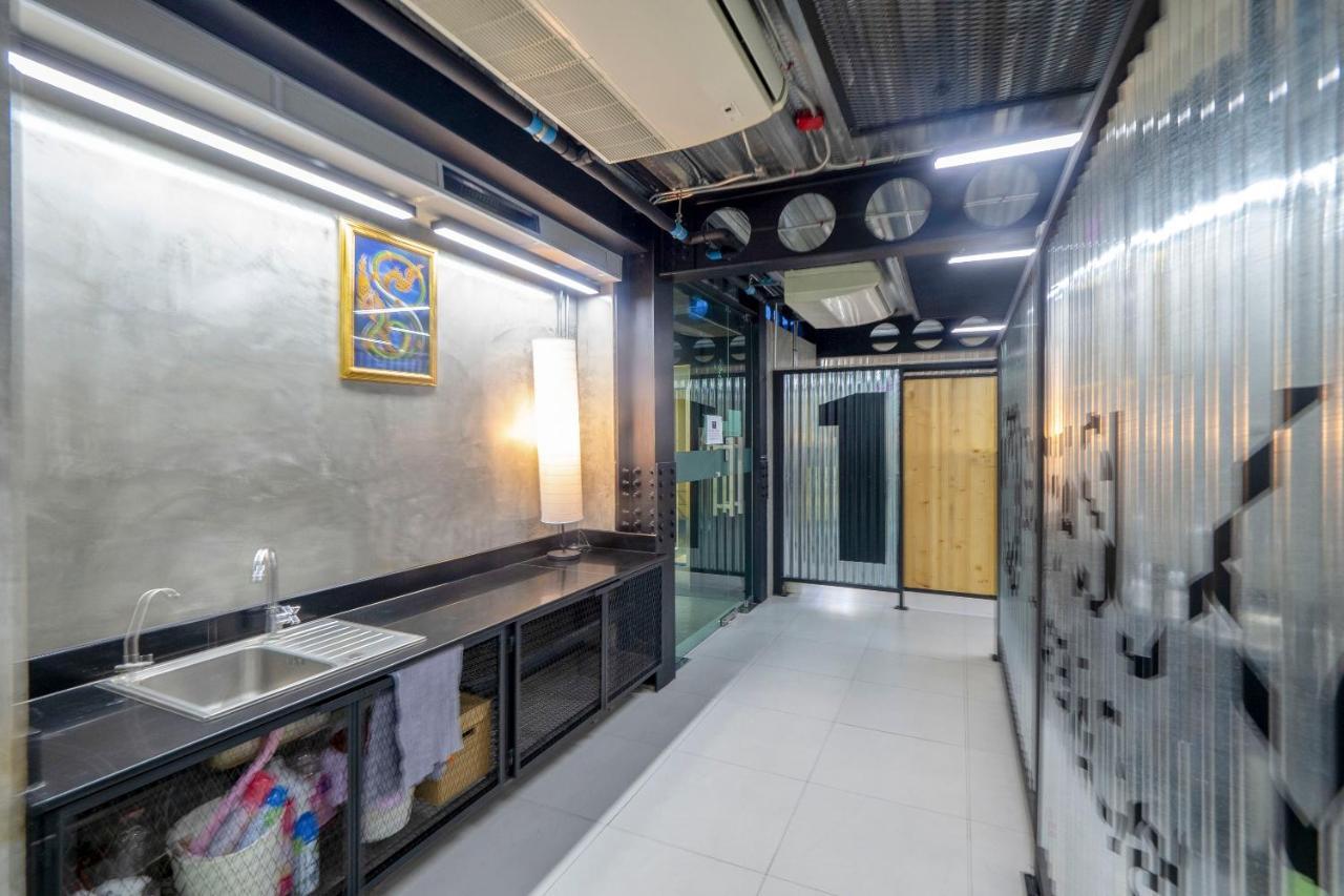 Oyo 1084 Guyasuka Ratchada Hotel Bangkok Luaran gambar